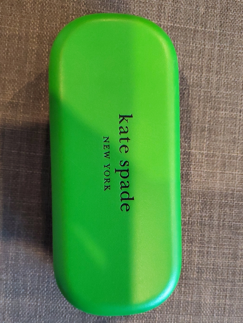 KATE SPADE NEW YORK EYEGLASS /SUNGLASS HOLDER. NWOT